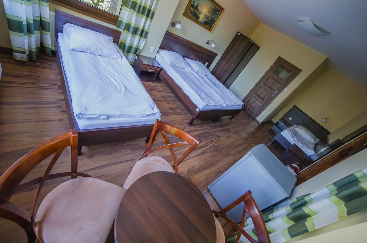 Pokoje Goscinne Pod Sosnami Privatunterkunft