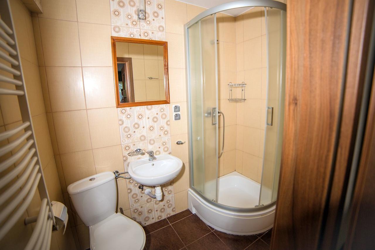 Ubytování v soukromí Pokoje Goscinne Pod Sosnami